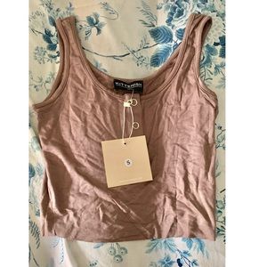 NWT- KITTENSH Crop top